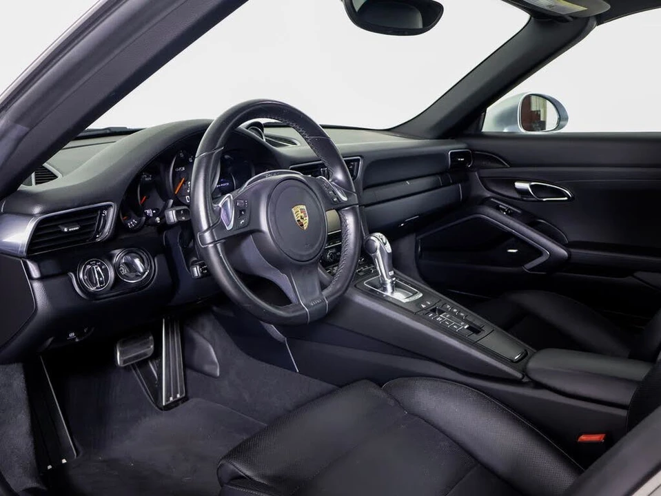 2016 Porsche 991 Targa 4 GTS - Image 4 of 31