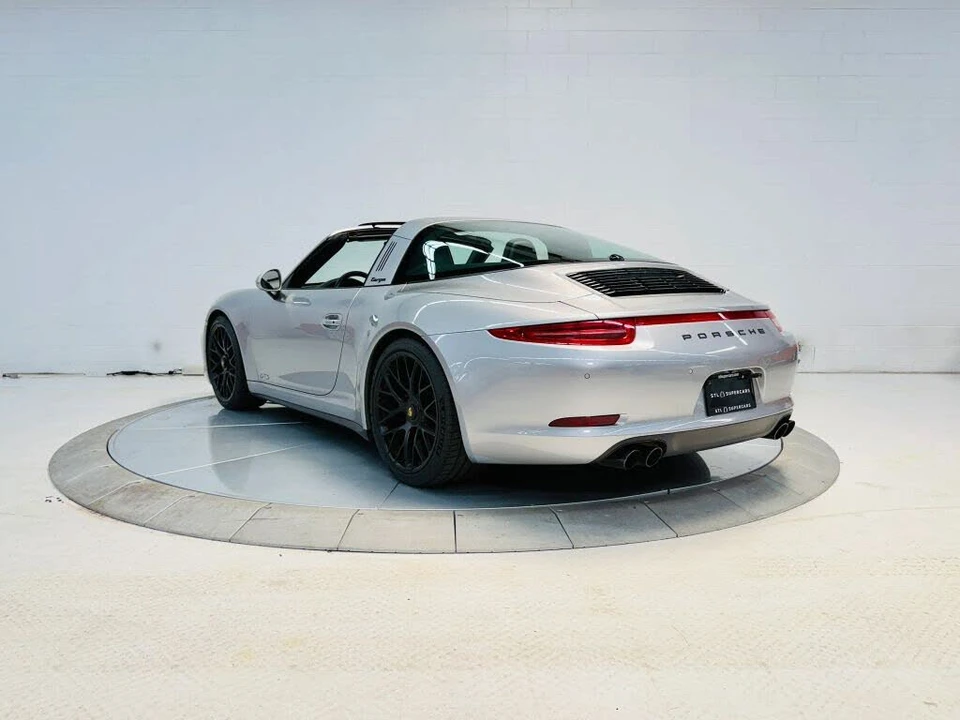 2016 Porsche 991 Targa 4 GTS - Image 6 of 31