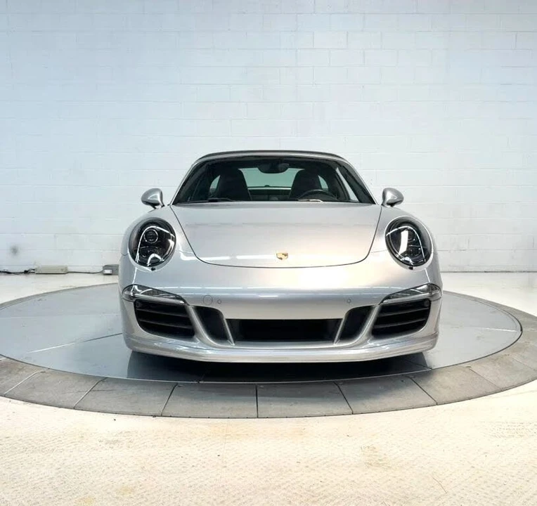 2016 Porsche 991 Targa 4 GTS - Image 13 of 31