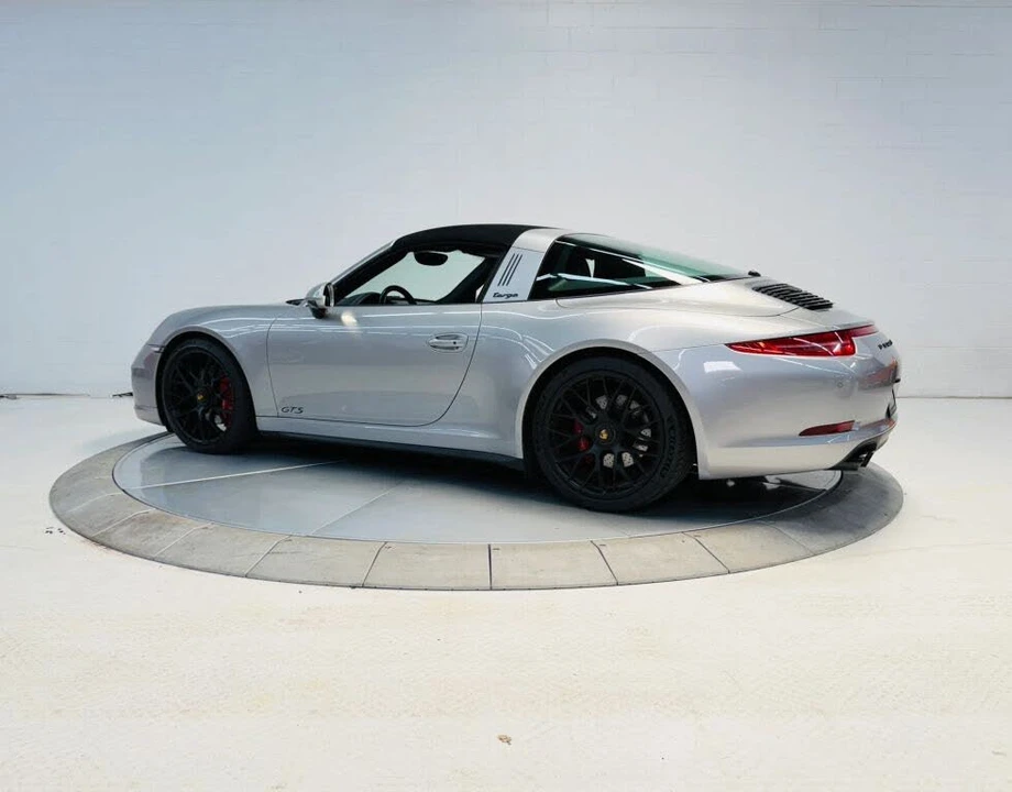 2016 Porsche 991 Targa 4 GTS - Image 15 of 31