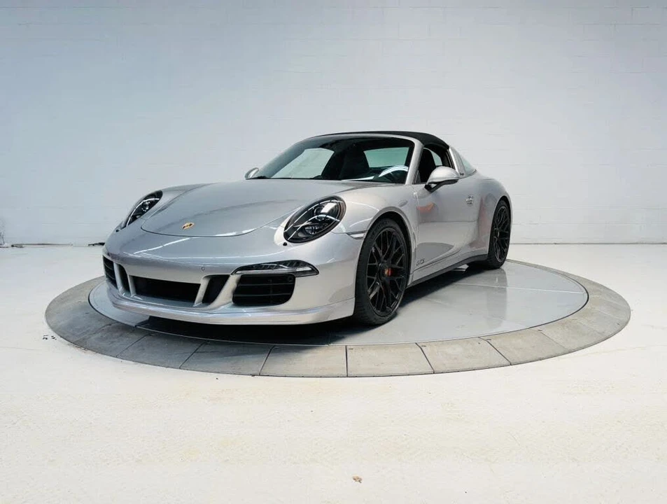 2016 Porsche 991 Targa 4 GTS - Image 18 of 31