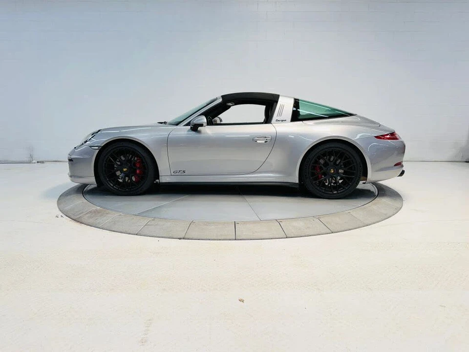 2016 Porsche 991 Targa 4 GTS - Image 12 of 31