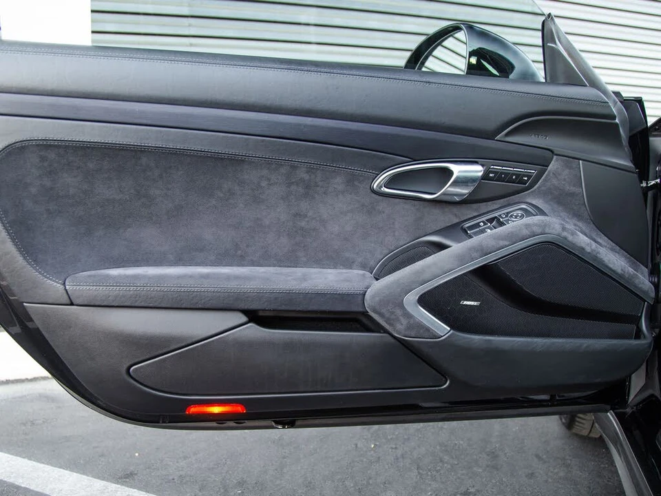 2016 Porsche 991 Targa 4 GTS - Image 12 of 27