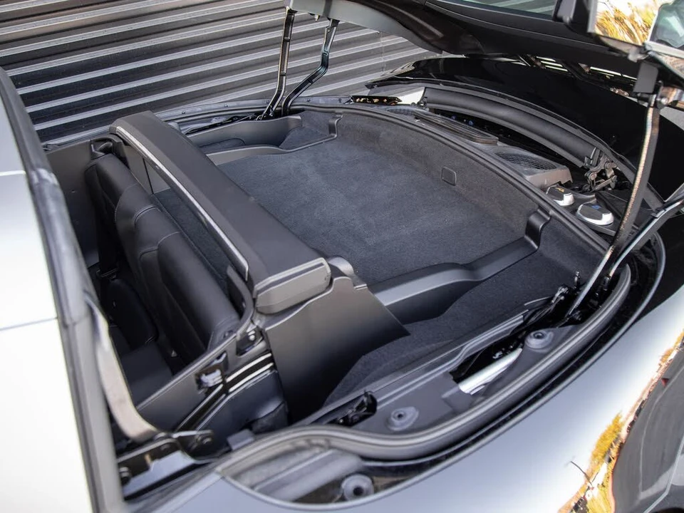 2016 Porsche 991 Targa 4 GTS - Image 16 of 21
