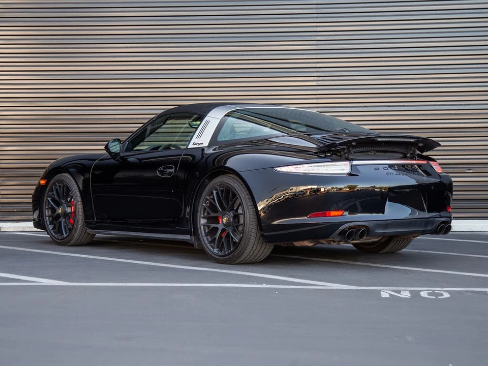 2016 Porsche 991 Targa 4 GTS - Image 6 of 21