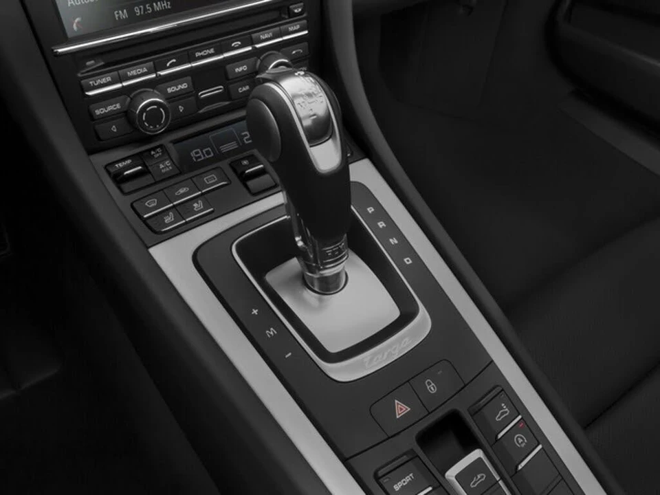 2016 Porsche 991 Targa 4 GTS - Image 10 of 20
