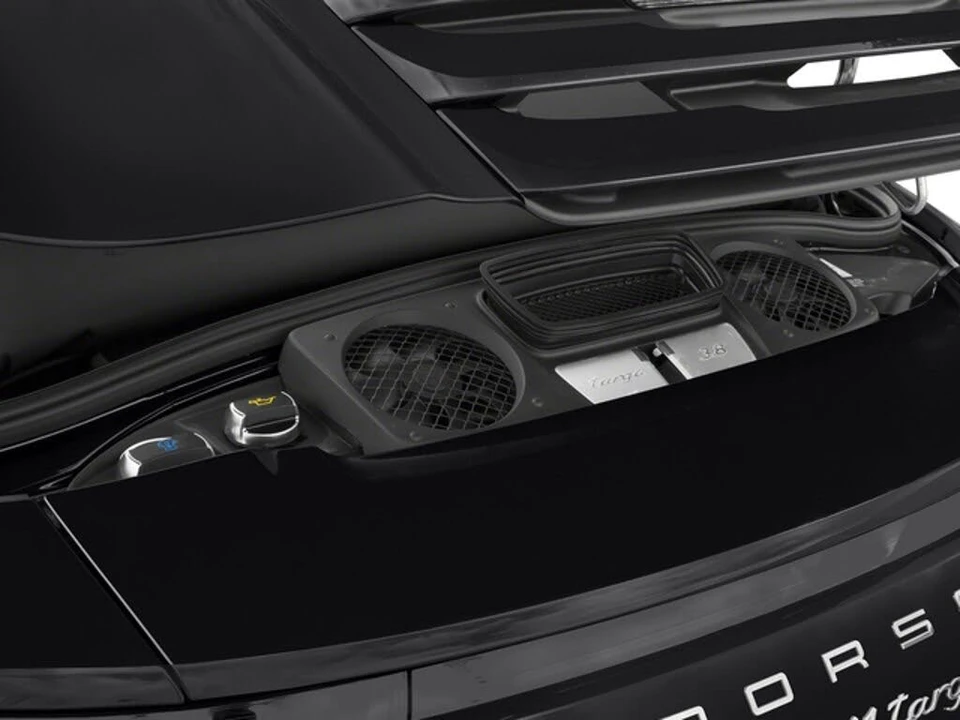 2016 Porsche 991 Targa 4 GTS - Image 13 of 20
