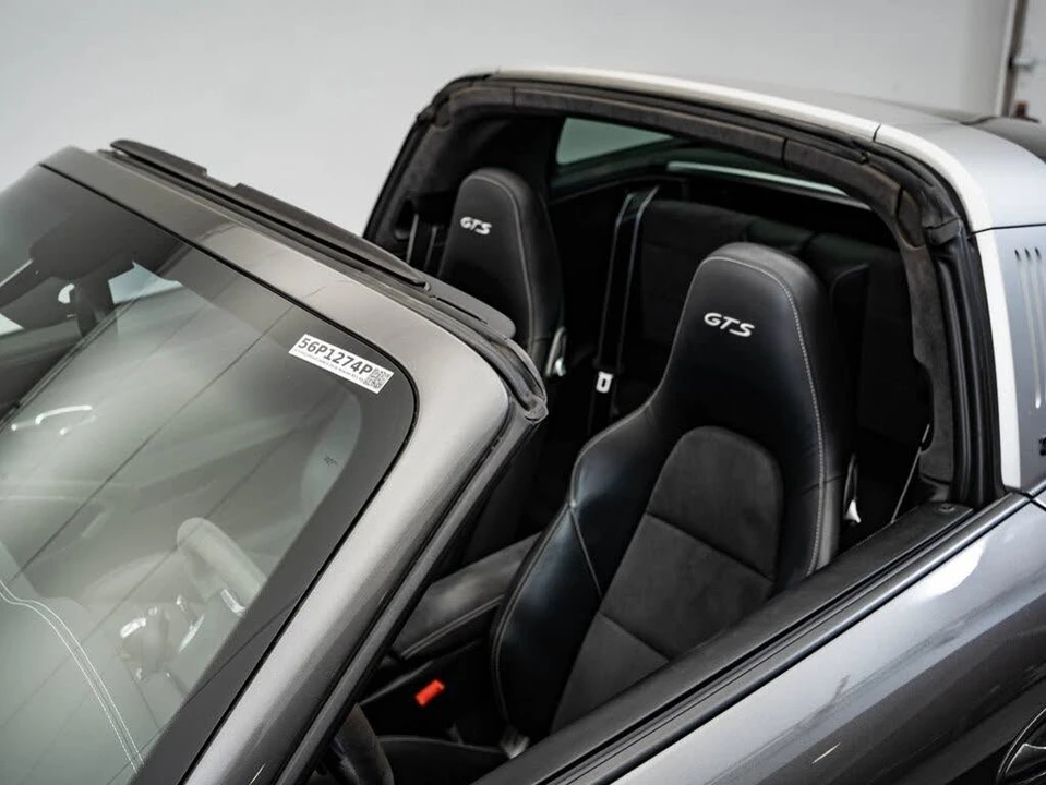 2016 Porsche 991 Targa 4 GTS - Image 14 of 31