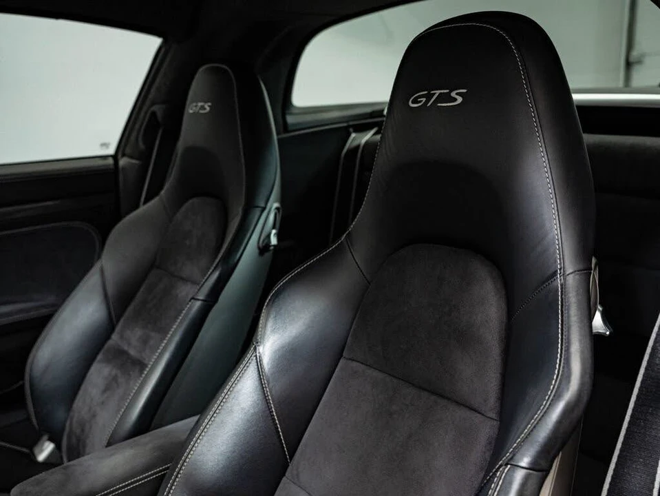 2016 Porsche 991 Targa 4 GTS - Image 24 of 31