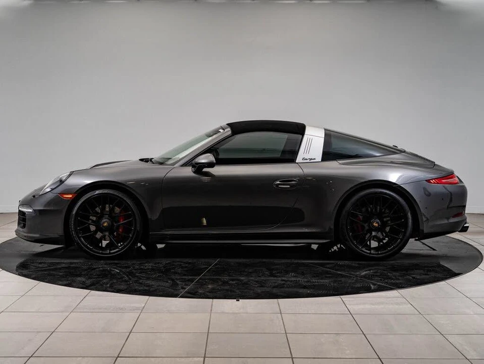 2016 Porsche 991 Targa 4 GTS - Image 2 of 31