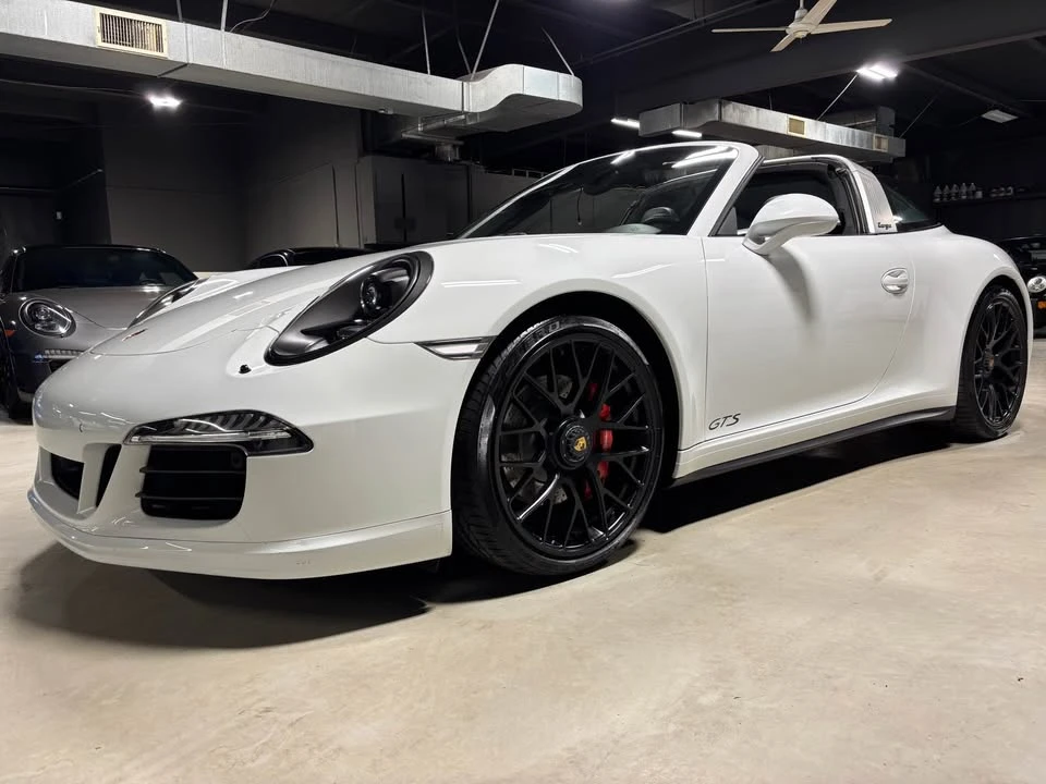 2016 Porsche 991 Targa 4 GTS - Image 2 of 20
