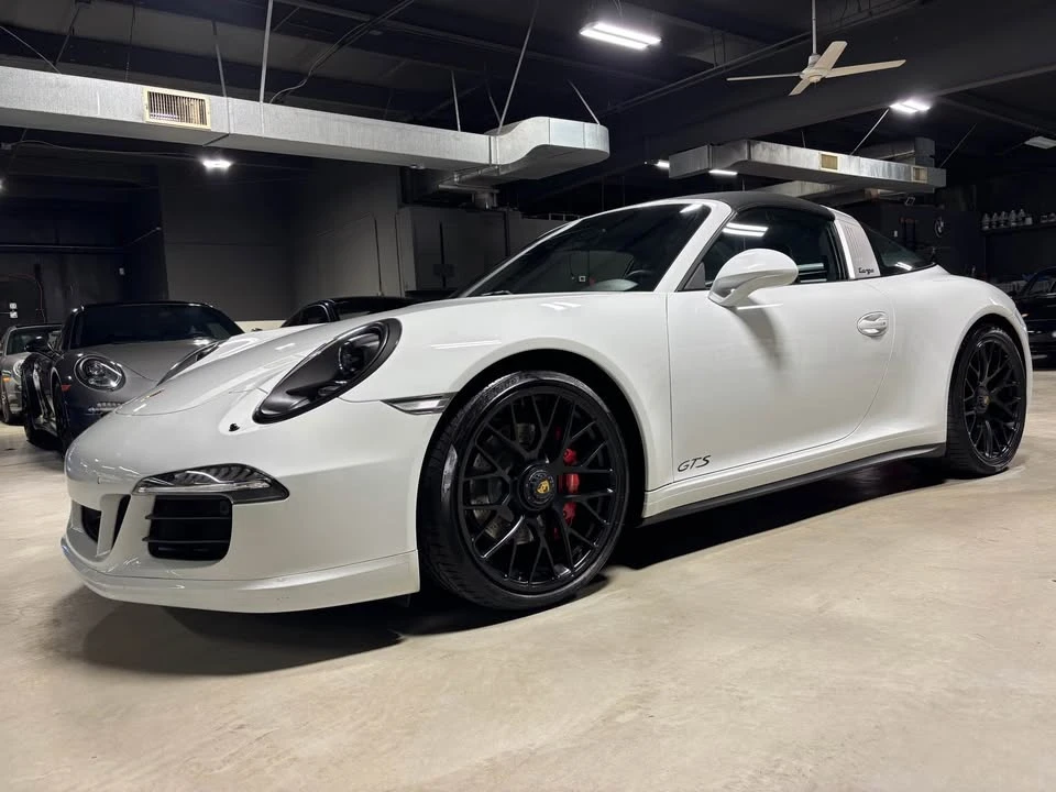 2016 Porsche 991 Targa 4 GTS - Image 14 of 20