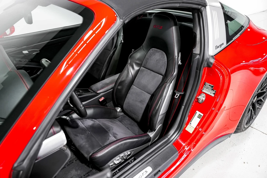 2016 Porsche 991 Targa 4 GTS - Image 20 of 21
