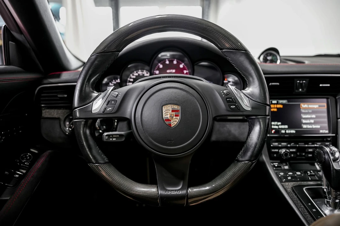 2016 Porsche 991 Targa 4 GTS - Image 10 of 21