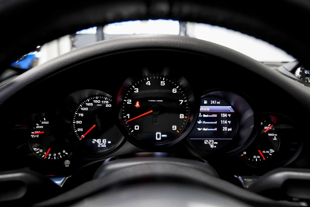 2016 Porsche 991 Targa 4 & 4S - Image 12 of 12