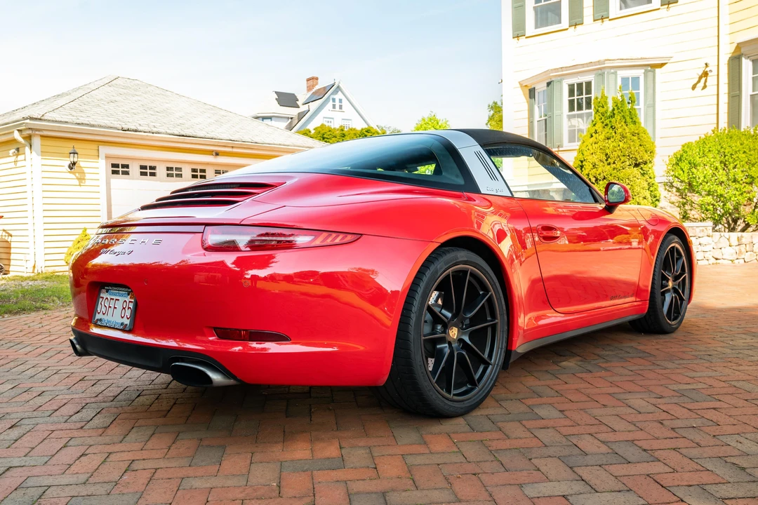 2016 Porsche 991 Targa 4 & 4S - Image 8 of 31