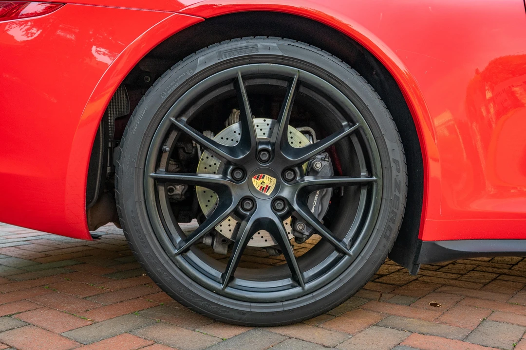 2016 Porsche 991 Targa 4 & 4S - Image 26 of 31