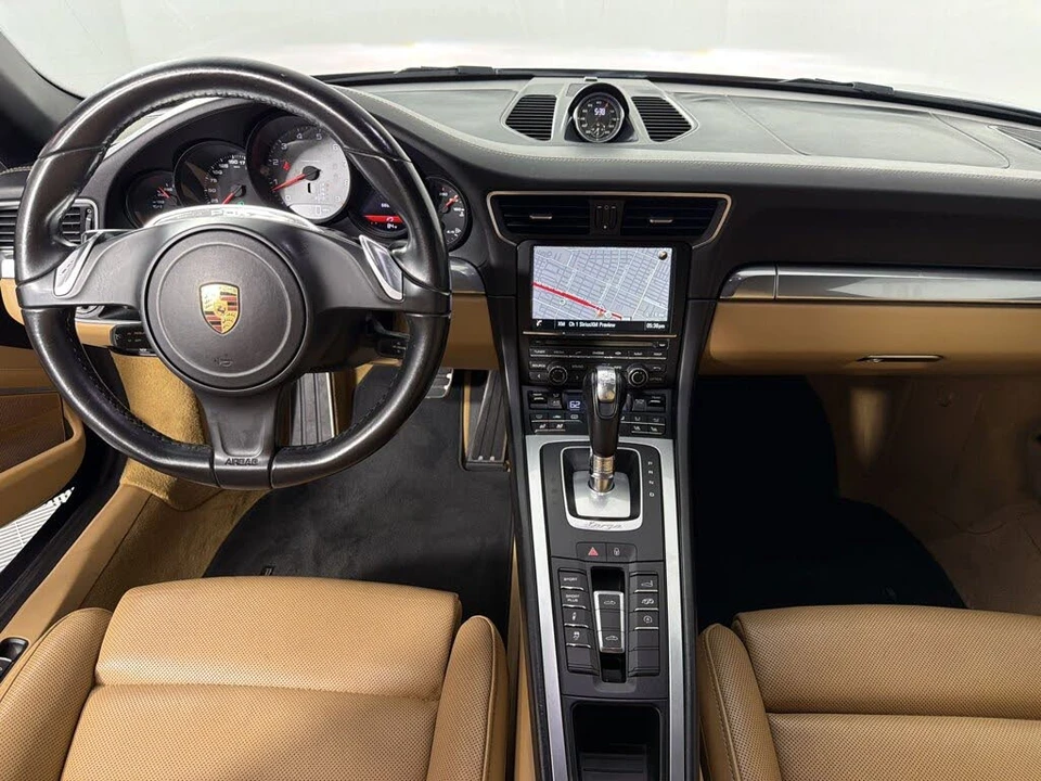 2016 Porsche 991 Targa 4 & 4S - Image 14 of 31