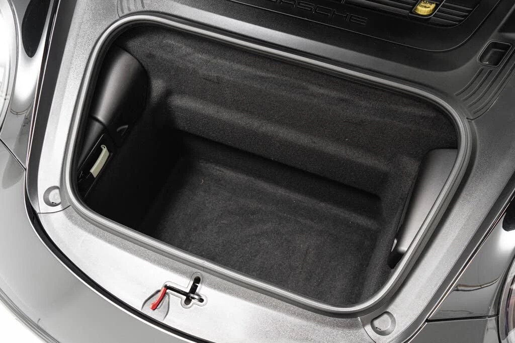 2016 Porsche 991 Targa 4 & 4S - Image 19 of 31
