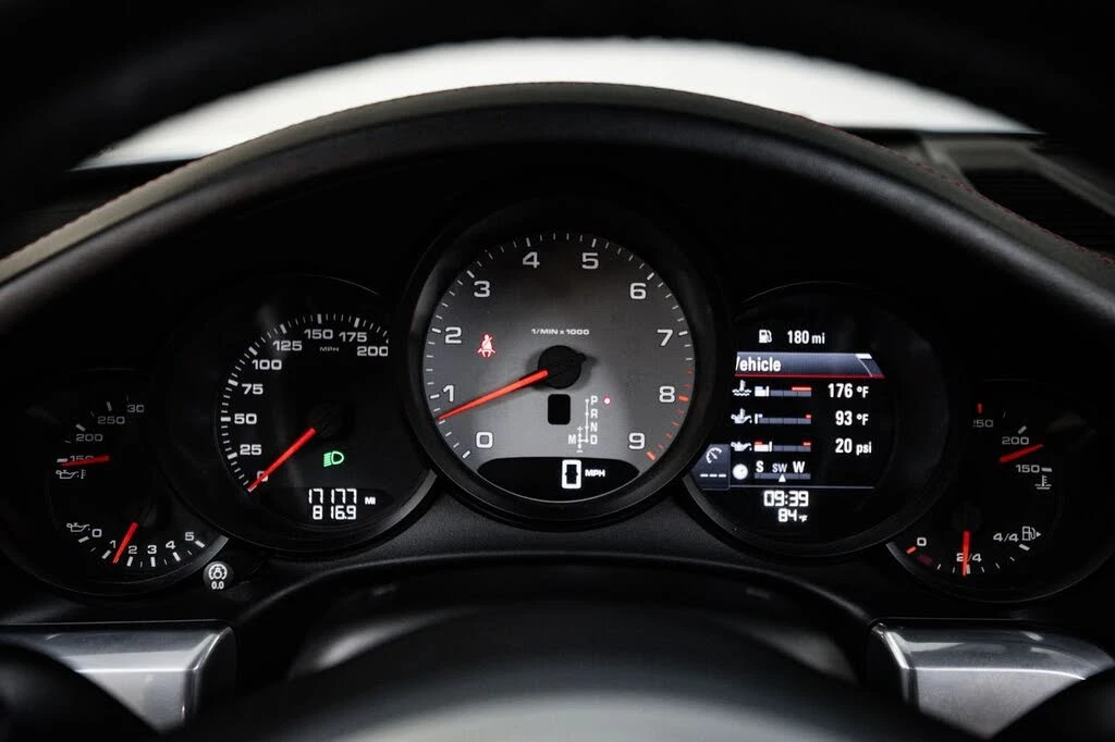 2016 Porsche 991 Targa 4 & 4S - Image 15 of 29