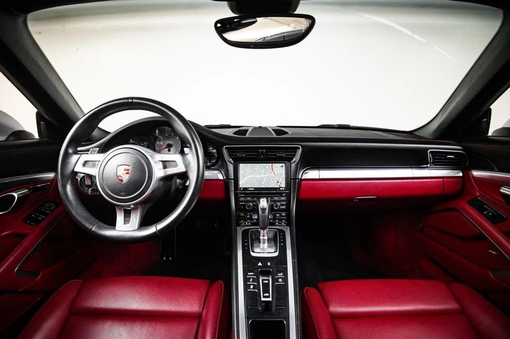 2016 Porsche 991 Targa 4 & 4S - Image 25 of 29