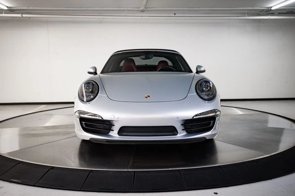 2016 Porsche 991 Targa 4 & 4S - Image 10 of 29