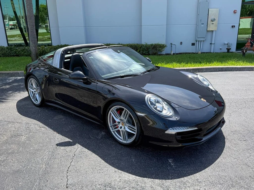 2016 Porsche 991 Targa 4 & 4S - Image 5 of 31