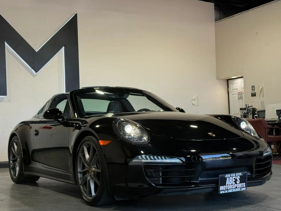 2016 Porsche 991 Targa 4 & 4S - Image 4 of 24