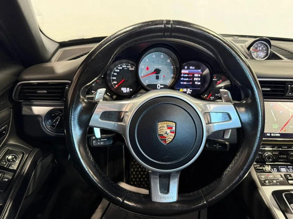 2016 Porsche 991 Targa 4 & 4S - Image 14 of 24