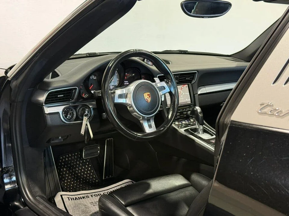 2016 Porsche 991 Targa 4 & 4S - Image 12 of 24