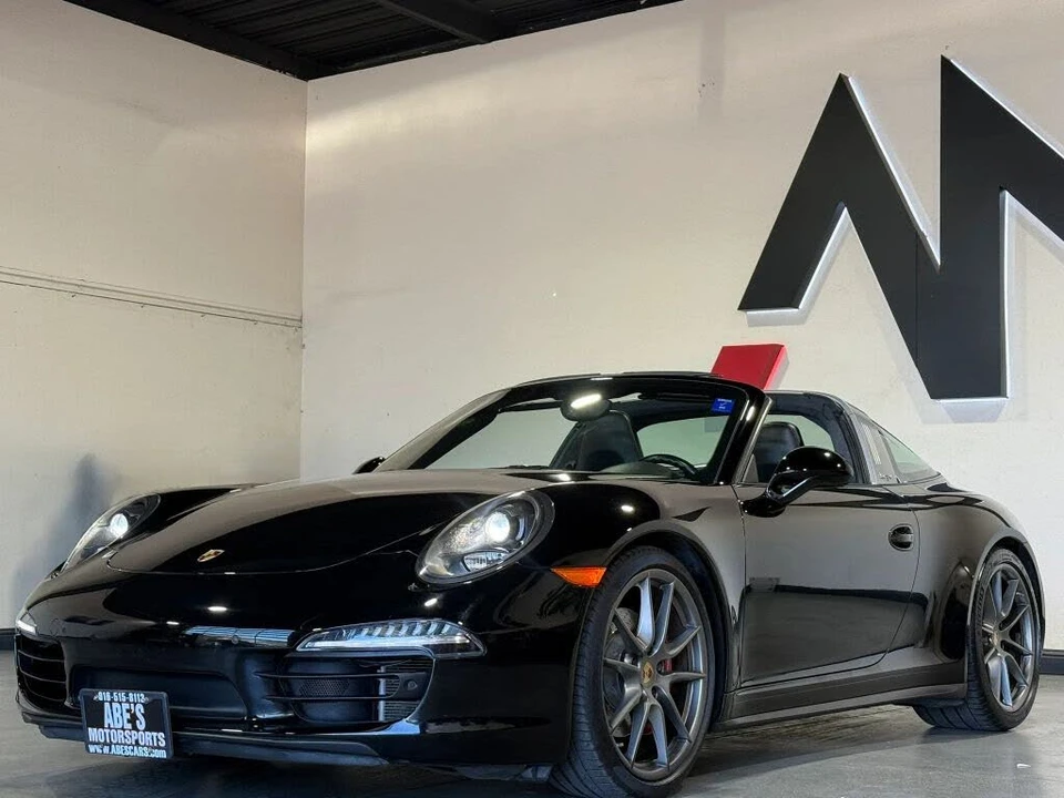 2016 Porsche 991 Targa 4 & 4S - Image 3 of 24
