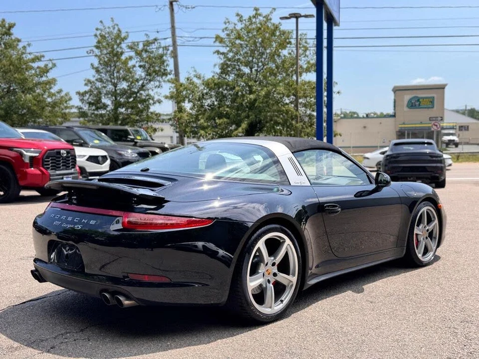 2016 Porsche 991 Targa 4 & 4S - Image 6 of 28