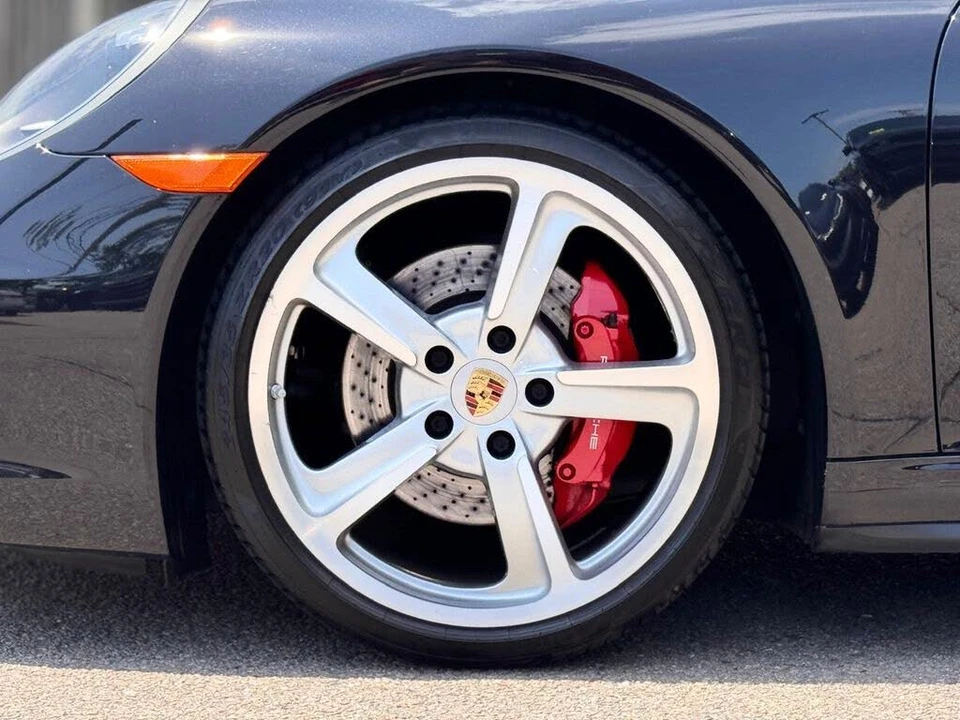 2016 Porsche 991 Targa 4 & 4S - Image 12 of 28
