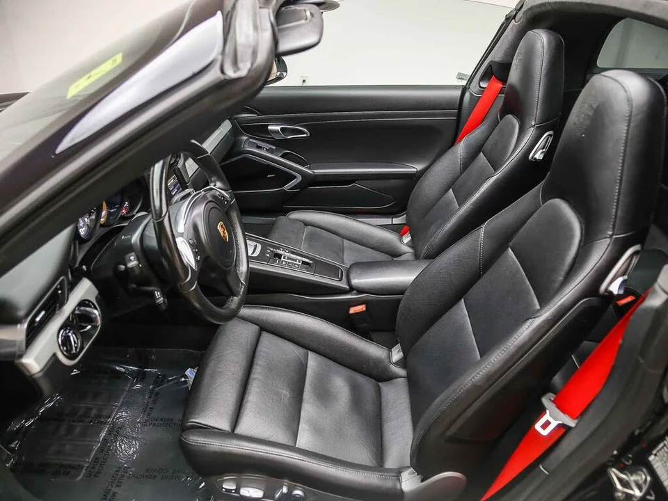 2016 Porsche 991 Targa 4 & 4S - Image 21 of 30