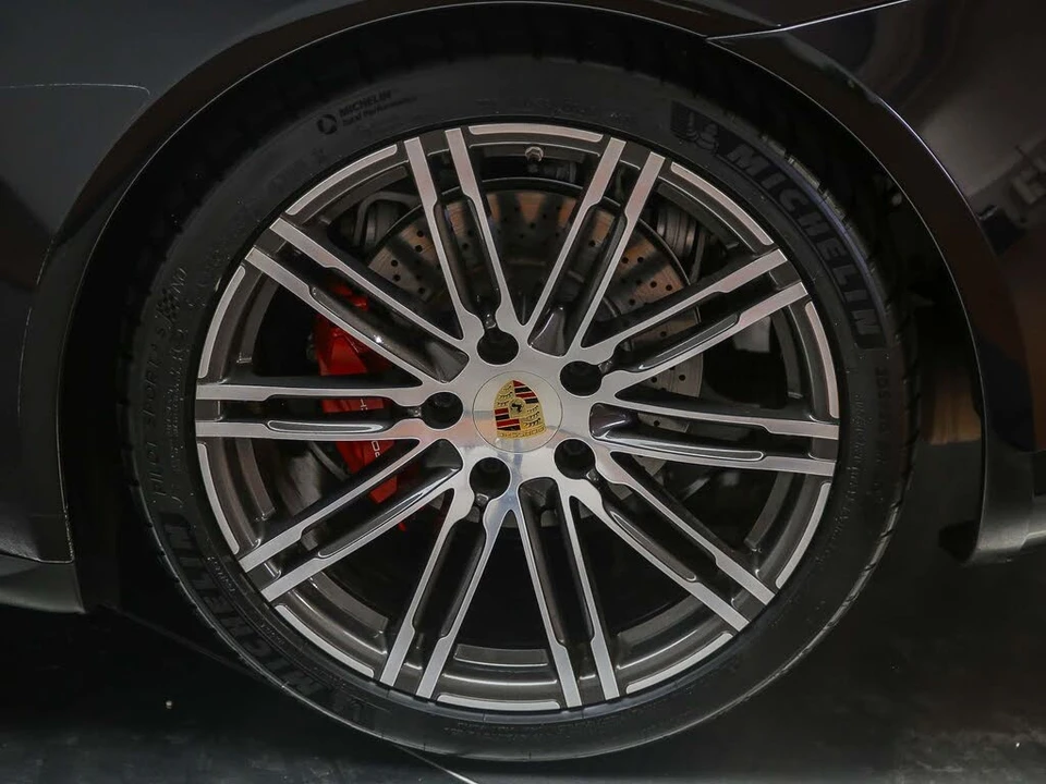 2016 Porsche 991 Targa 4 & 4S - Image 12 of 30