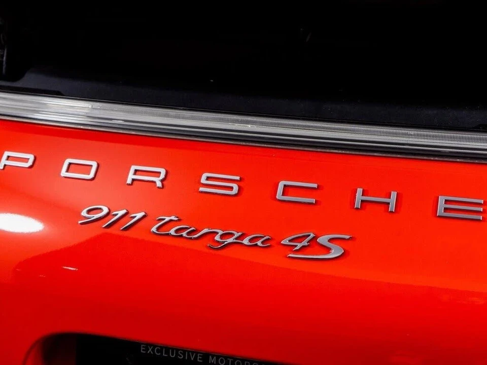 2016 Porsche 991 Targa 4 & 4S - Image 15 of 31