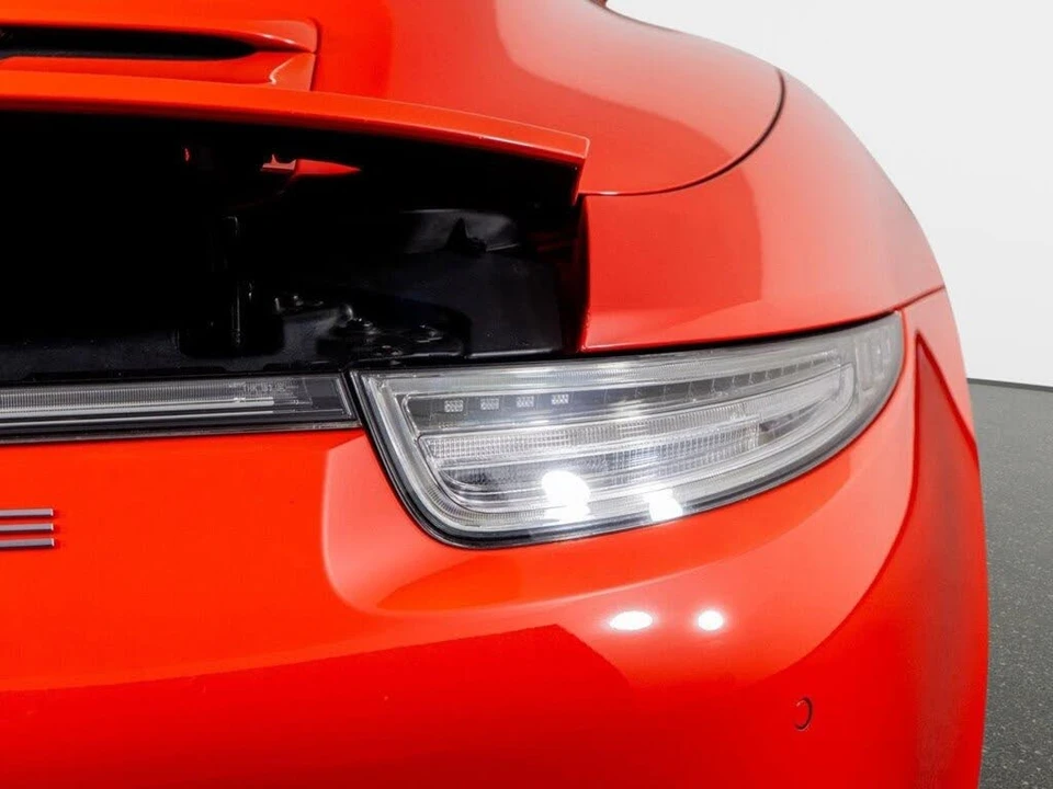 2016 Porsche 991 Targa 4 & 4S - Image 14 of 31