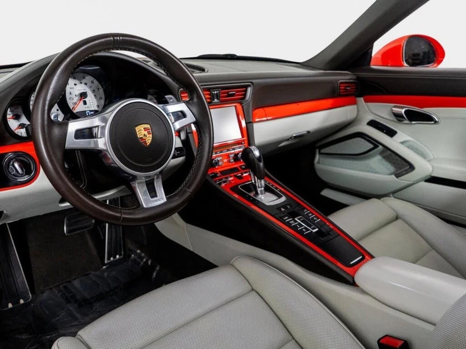 2016 Porsche 991 Targa 4 & 4S - Image 2 of 31