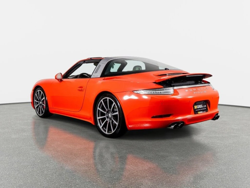 2016 Porsche 991 Targa 4 & 4S - Image 16 of 31