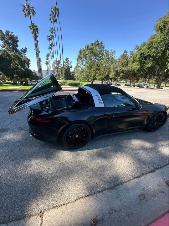 2016 Porsche 991 Targa 4 & 4S - Image 15 of 20