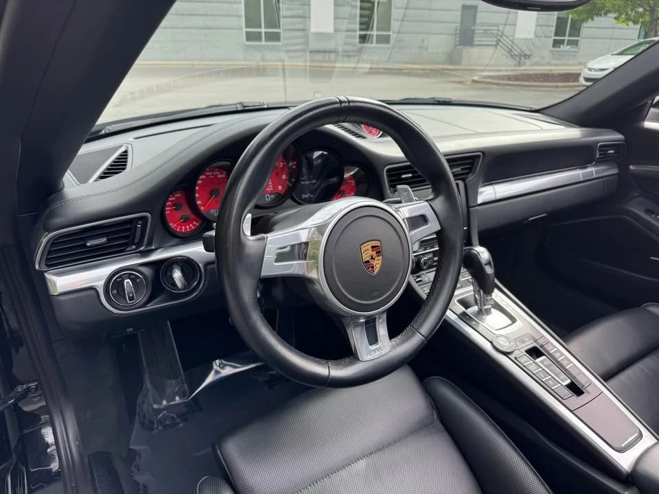 2016 Porsche 991 Targa 4 & 4S - Image 12 of 19