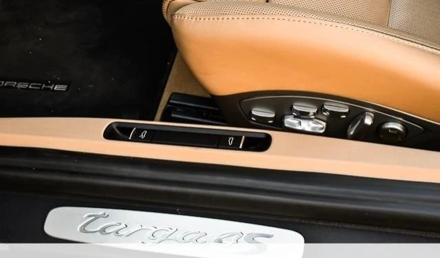 2016 Porsche 991 Targa 4 & 4S - Image 11 of 28