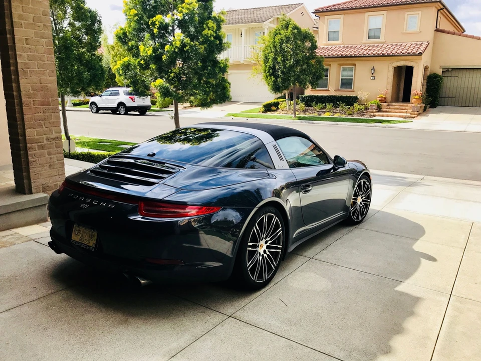 2016 Porsche 991 Targa 4 & 4S - Image 2 of 28