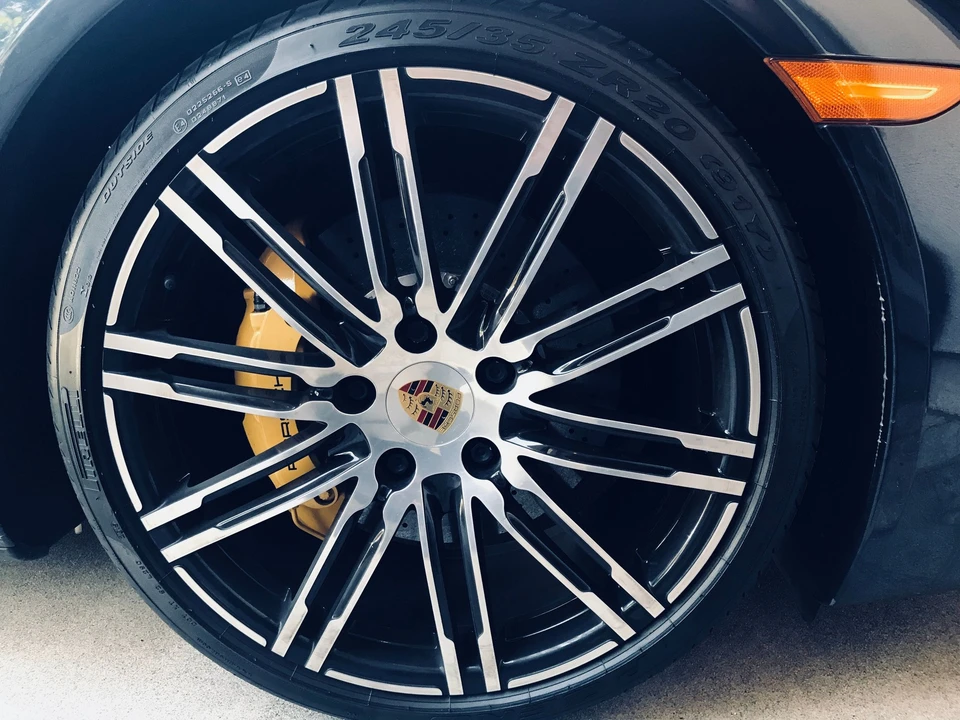 2016 Porsche 991 Targa 4 & 4S - Image 28 of 28