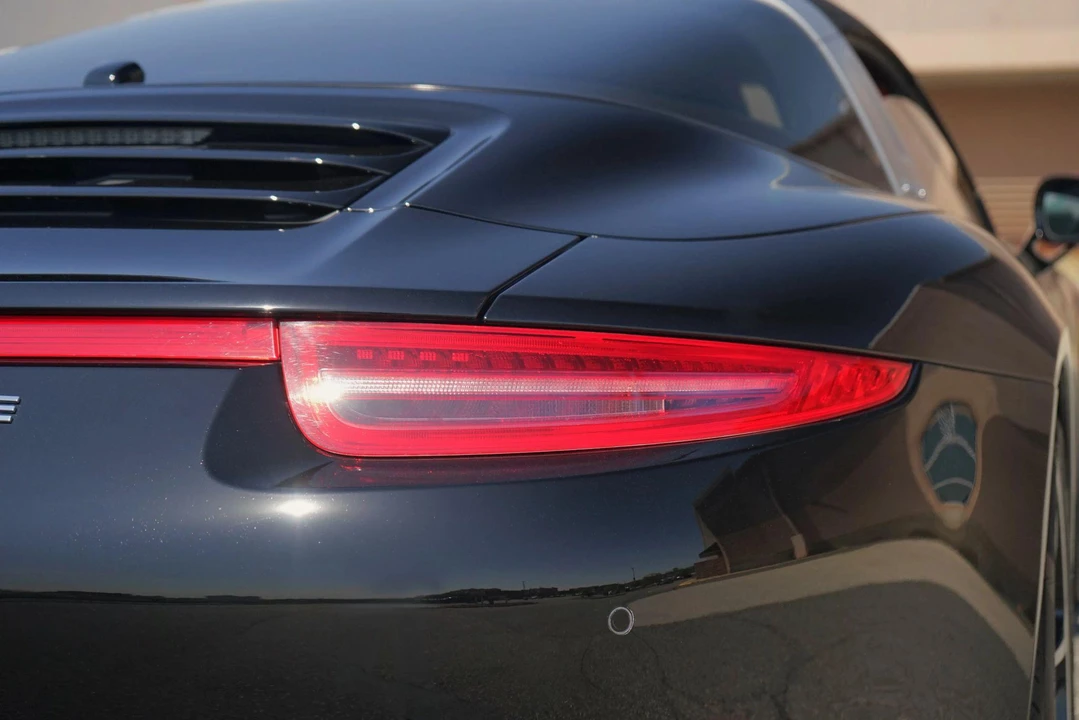 2016 Porsche 991 Targa 4 & 4S - Image 17 of 25