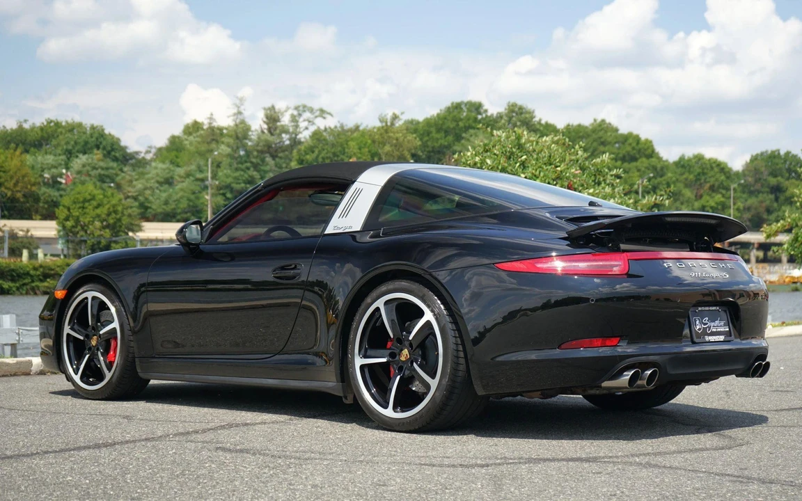 2016 Porsche 991 Targa 4 & 4S - Image 8 of 25