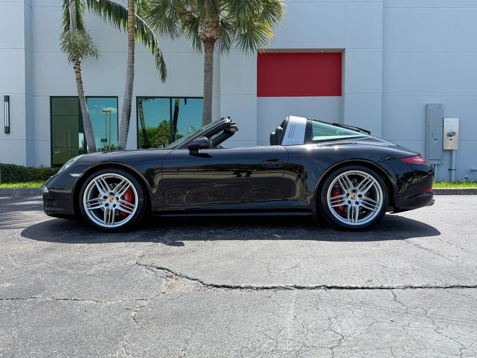 2016 Porsche 991 Targa 4 & 4S - Image 11 of 31