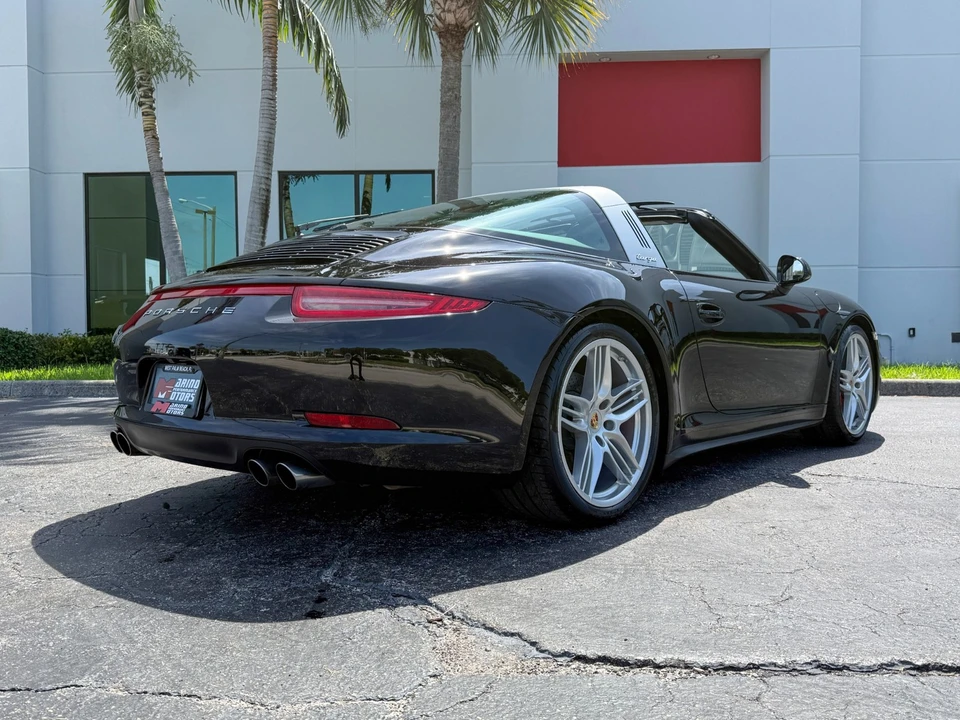 2016 Porsche 991 Targa 4 & 4S - Image 21 of 31