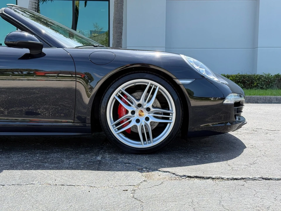 2016 Porsche 991 Targa 4 & 4S - Image 3 of 31