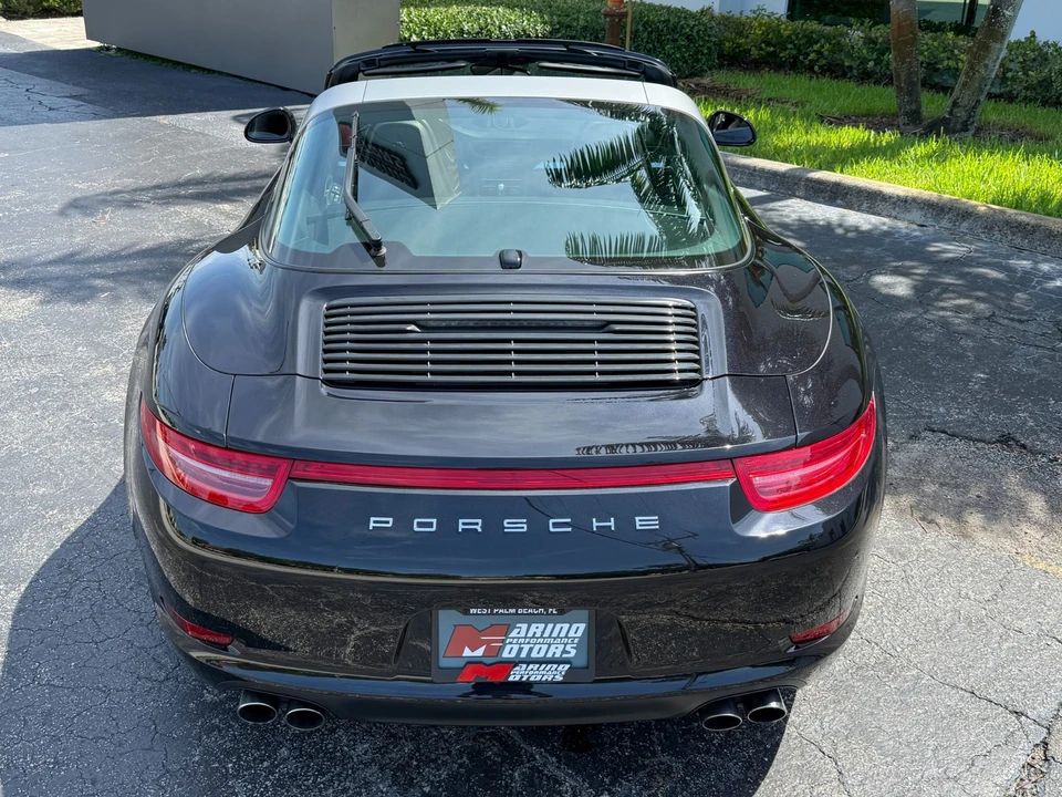 2016 Porsche 991 Targa 4 & 4S - Image 18 of 31